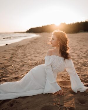 Lyubov Konstantinova Instagram - Девочки объединились и сделали такую красоту))) 📸 @vikalirika 💄 @o.mariage 👗 @nastasiya_kons