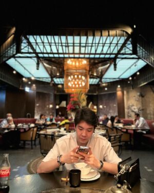 M Phurin Instagram - Mott 32 🍚 #Hongkongtrip2023