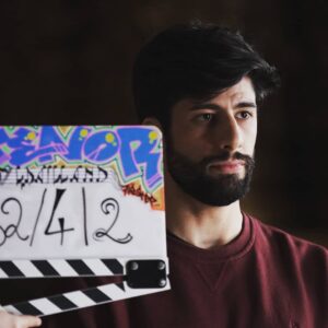 MB14 Instagram - 🎬 TÉNOR : CLAP DE FIN 🎬
📷 @koskasphoto
Ça y est le tournage de Ténor s'est fini hier sur le toît de l'opéra garnier @operadeparis , et c'était magique, j'ai passé 2 mois incroyables, pleins de moments de ouf, de rencontres, d'émotions, je suis tellement heureux et fatigué en même temps, c'est passé trop vite... on va rentrer se reposer un peu maintenant.
Merci infiniement et bravo à @claude_zidi_junior et @raphael_benoliel 
@cyrilledroux pour ce cadeau, vraiment les gars je suis si fier et honoré que vous m'ayez fait confiance pour un si beau rôle dans une si belle histoire et après toutes ces années bravo d'avoir rendu ce rêve réalité.
Merci à @studiocanal.fr et Darka Movies 
Merci à @elhakimdavid pour ton aide et ta confiance
Un grand merci et surtout un énorme bravo à tous mes partenaires de jeu @michelelaroqueofficiel
@guillaumeduhesme 
@stephanedebac
@robertoalagna.tenor 
@maevaelaroussi 
@samir_decazza
@marieoppert 
@louisdelavignere 
@rachidguellaz
@oscar_coppzer
@fehdibenjima
@simonlarvaron
@doudoumasta_off  
@horyaben 
@helene_zidi 
@brunogouery  
@floriancadiou 
@sssssabah 
@amramguy 
@emkalofficiel 
@ryad_montel 
@hyperfocal_prod
@karim.jebli 
@nordine.salhi 
@lesdeguns_officiel 
@moana.ferre
@valerianicov
@bbblonde__
@kahena_mhir
@ananasworlds
@youssefbenabdallah 
@arthuraspaturian 
@williamsheltoncountertenor
@y0ussefsahraoui 
@romanesk 
@liliandugois
@coach_k_93
@raamoo.93
@tactac_spiralprod
un grand merci bien sûr à ma prof d'opéra adorée @carofever sans qui j'aurai jamais pu progresser autant et à être à la hauteur de ce film ❤ mon gars @mateo.msd au making off hâte de voir tes dizaines d'heures de rush mdrr bravo à toute l'équipe technique @elenasalvagiani @atassel @joseluiscasasprofessional au make up et coiffure big up @leila_gentet @madicastings @mad_nrmd @clemence_lea_ à la prod à la régie aux costumes vraiment y a trop de gens à remercier et à féliciter, merci Méline mon agent @agence_oz à tous mes proches @charly.bowie @crisbelinho ma mère ma miff vous-mêmes vous savez, merci à tous je suis trop heureux d'avoir vécu ça avec vous et j'ai hâte qu'on le finisse complètement et qu'on puisse montrer ce film à toute la terre !
❤
#tenorlefilm