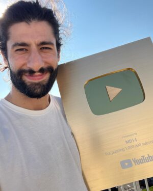 MB14 Instagram - WE ARE 1 MILLION on @youtube !
Merci beaucoup 🙏🔥❤️