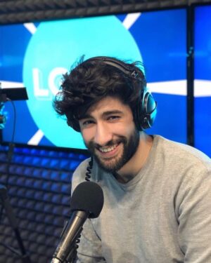 MB14 Instagram - Hier à l'antenne de @vlmedia_ 😁
Des bonnes barres avec l'équipe ! 👍🔥👨🏻‍💻
(Ouais j'avoue je fais trop le beau alors que je suis rincé)
📷: @cynthia.contri