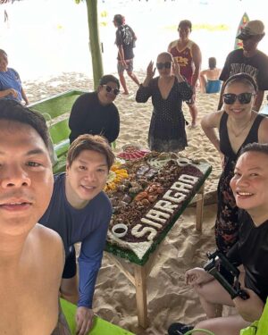 MC Calaquian Instagram - Bonding is the best time for Wendy’s! Ano daw? Basta masaya kami at sana kayo rin 🤣🤣🤣❤️🥰😘 sana di ito matapos