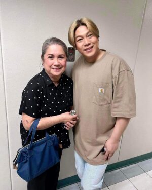 MC Calaquian Instagram - Home along the Riles, nasan kaba Kevin? Nakakatuwa at nagkita kami 🥰