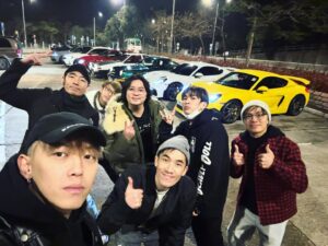 MC Cheung Instagram - 新年快樂呀 

#4年後先再有年30啦