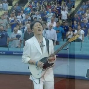 MIYAVI Instagram - Thrilled to come back. Let’s rock and celebrate together 🎸🎸⚾️ 🥳 #Repost @miyavi_staff
・・・
@miyavi_ishihara RETURNS to @dodgers Stadium for a special pre-game performance in celebration of Japanese Heritage Night on July 2nd. Gates open at 5:10pm, get there early to catch the show 🎸🤘⚾️