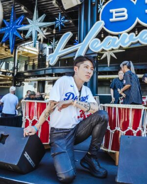 MIYAVI Instagram - 背番号382サード代打、石原です。

🫡

Happy, July 4th.