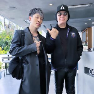 MIYAVI Instagram - #LA drop in 🌴

1- Revived
2- My butt hurts but it’s worth it
3- Can’t stop loving these guys 
4- Made a new band 
5- Mission accomplished yay moment 
6- Filling up sexiness in the low end 
7- When I shred the guitar, nobody can take their eyes off me… lol
8- Vibe check 
9- Bumped into the living legend 
10- Guess what I’m preaching about