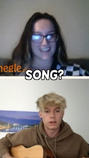 Mackenzie Sol Instagram - she knew the song 😭 #reels #explore #explorepage #noway #love #wow #surprise