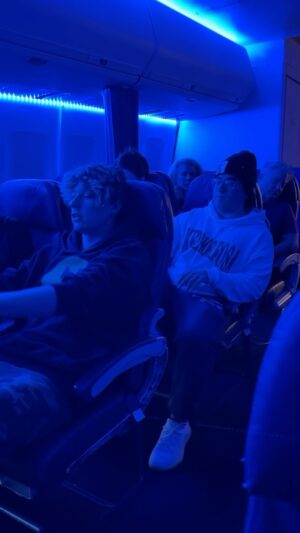 Mackenzie Sol Instagram - I have no words for this 😭 #reels #explore #explorepage #fail #dumb #bruh #airplane