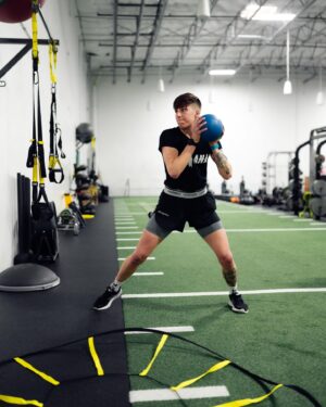 Macy Chiasson Instagram - Short term memory 🔒✅
.
.
@extremestudioperformance 
.
.
#ufc #fitness #mma #wmma #women #woman #lockedin #momentum #boxing #will #relentless #fortitude #grateful #mindfulness #top #reelsinstagram #fitnessmotivation #motivation #tattoos #workout