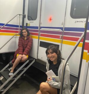Madalyn Horcher Instagram - I know I’m late lol but y’all…this was a DREAM COME TRUE to have been able to work on @cwallamerican but also to be able to do it along side my best friend and sister @miyaghorcher 🥹😭🤍🤍

This episode holds such a special place in my heart and the cast and crew welcomed me with open arms! Everyone, meet Kaycee 🎉👏🏼