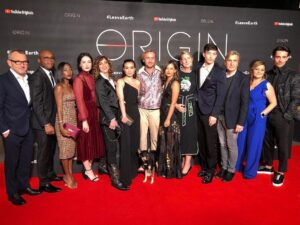 Madalyn Horcher Instagram - Mi familia ❤️🙏🏼 grateful for all these amazing people  #spacefamily @origin_series 
@iamfraserjames 
@adelayoadedayo 
@siobhan__cullen 
#NataliaTena
@t22felton 
@mikaswatkins 
@sen_mitsuji_official 
@ninawadia 
@philipp.christopher
