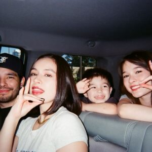 Madalyn Horcher Instagram - Disposables babyyy 

PC: @miyaghorcher