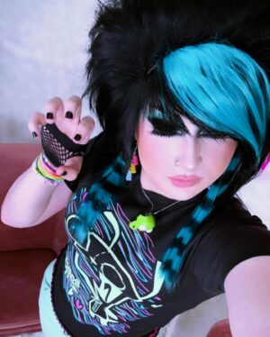 Maddy Morphosis Instagram - rawr (@farrahrized 0wnz th3z3)