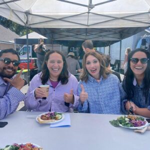 Madeleine Sami Instagram - It’s that time of the week palz! Another crack up episode of our sweet lil show  #doubleparked airs tonight 830pm and online @threenewzealand keep you’re 👁️ out for a very special cameo from our brilliant showrunner @chrisparker11 🌈 😍
