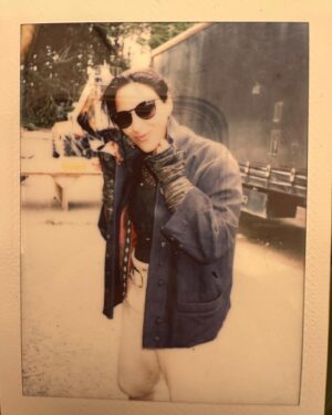 Madeleine Sami Instagram - Ayeeeee shout out to the bestest crew I ever had the pleasure of sailing the high seas with! To my ofmd whanau, I love y’all sm 🥹❤️ Thank you @dvidjenkins for having me on board. Archie was a big dumb joy and I loved every minute. Also muchos love to the best fans in the world. For now…  guess it’s back to the snake cult 🐍 🏴‍☠️ 🖤
