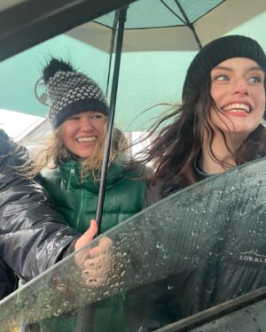 Madeleine Sami Instagram - It’s late but my gosh happy last die day precious deadheads! The gripping finale of #deadloch is on @primevideoaunz rn! fun fact: I started out as a writer on this show and when the Kate’s asked me to audition I thought it was a prank. I still think it might be. Thank u @katemclennan and @katemcccartney for Eddie. She was exhausting/intense/unwashed but by god, one of the funnest cunts I ever did play. Thanks to my precious deadloch whanau. Best cast. Best crew. Later I’ll #grank but now it’s time to don my exclusive feastival merch, settle in with a pie and a coke, and chum it up over this last brilliant episode 💀 🌊 🔪 🖕🏾