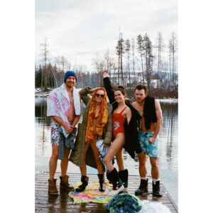 Madelyn Deutch Instagram - ❄️ Glacier Gang ❄️ #35mm