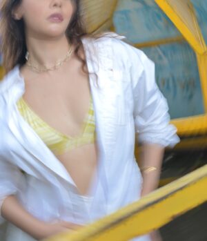 Madhurima Roy Instagram - Ello…I got places to be 🚀 

X 

@deepak_das_photography