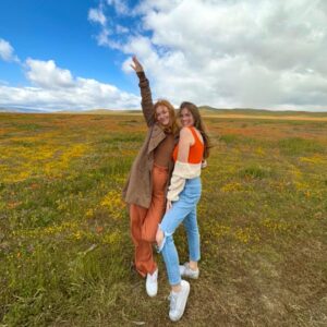 Madisen Beaty Instagram - Some film, my friends in their element (!!) & poppies with sis