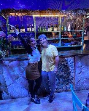 Mafalda Tavares Instagram - Palavras para quê…? Não vou tentar explicar porque é impossível fazê-lo 🥹🤩 foi das experiências mais incríveis da minha vida!! @mammamiapartyuk vejam todas as fotos e o meu olhar vai contar-vos a história 🪩🕺🏻

#mammamiathepartyuk #mammamiathepartylondon #mammamia