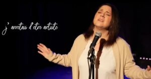 Magalie Vaé Instagram - "Est-ce que tu m'aimerais si, je n'étais pas...?"

Pour toi, comment tu terminerais cette phrase ?