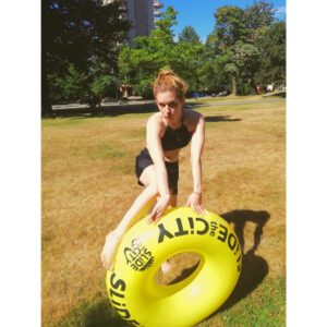Magda Apanowicz Instagram - When you’d rather hibernate in bed, get your ass to a 1,000 foot long water slide!!! #SlideTheCity with @trevor_or_travis