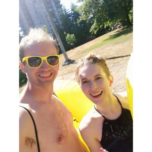 Magda Apanowicz Instagram - When you’d rather hibernate in bed, get your ass to a 1,000 foot long water slide!!! #SlideTheCity with @trevor_or_travis