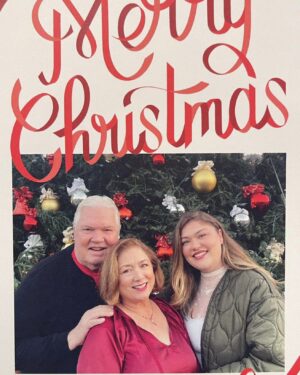 Maggie Egan Instagram - From our family to yours,
Merry Christmas, everybody❣️
Sending you lots of love, peace and joy today and always❣️
Jim, Maggie and Emmie
❤️🎄❤️🎄❤️🎄❤️🎄❤️🎄❤️🎄❤️