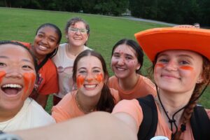Maggie Elizabeth Jones Instagram - Officially not a camper anymore🥹🏕️