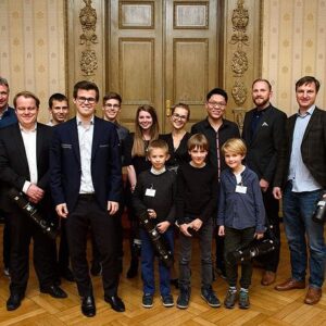Magnus Carlsen Instagram - Four years, two cities and 36 challengers later - and I still haven’t been beaten. Think you’ll be the one to finally defeat me at the ‪#PlayLiveChallenge‬ this year? Start racking up your points in the ‪@PlayMagnus‬ app and you might just get the chance!