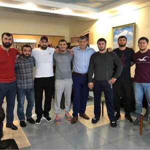 Magomed Ankalaev Instagram - Repost from @emeev_ramazan @TopRankRepost #TopRankRepost بِسْمِ اللَّهِ الرَّحْمَنِ الرَّحِيمِ لا حَـوْلَ وَلا قُـوَّةَ إِلاّ بِالله