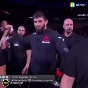 Magomed Ankalaev Instagram - Ассаламуалейкум!Хочу сказать БаркАллагь от всей души всем тем,кто переживал и болел за меня сегодня.Хвала Всевышнему победа была на моей стороне.Хочу поблагодарить свой тренерский состав Шамиля Алибатырова @I’ll_capo_dei Магомеда Магомедова @magomedov_magomed_gorets Особенно хочу отметить моего тренера и брата,Сухраба Магомедова, @sukhrab_magomedov ,который был рядом в течение всей моей подготовки.Хочу сказать спасибо всем моим спарринг партнерам,которые были рядом и помогали мне.Спасибо моим менеджерам,которые заботятся о моей карьере в UFC @aliabdelaziz000 и @rizvan_magomedov.Большая благодарность клубу Ахмат,который поддерживает меня всегда!Всему руководству в лице,Абузайда Висмурадова @za_vismuradova_95 !БаркАллагь вам,Рамзан Ахматович @za_kadyrova_95eng  за ваше искреннее внимание ко мне,я это ценю!Впереди ждут новые вызовы и я очень надеюсь,что смогу радовать всех моих родных,близких,товарищей и знакомых своими победами.#дагестан#спорт#чечня#горец#ахмат#магомедАнкалаев#ufc#prague#krossfit#mma#бои#махачкала##instagood, #fashion,#photooftheday