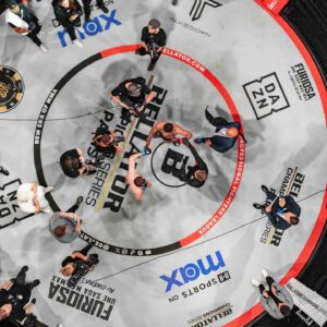 Magomed Magomedov Instagram - Patchy Mix edged a close Bellator Bantamweight Title victory over Magomed Magomedov.

Do you want to see the trilogy? 🤔

#BellatorParis | Watch The Replay On MAX