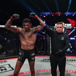 Magomed Magomedov Instagram - Patchy Mix edged a close Bellator Bantamweight Title victory over Magomed Magomedov.

Do you want to see the trilogy? 🤔

#BellatorParis | Watch The Replay On MAX
