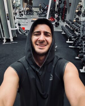 Magomed Murtazaaliev Instagram - Чем дальше - тем ближе.
Я же говорил)