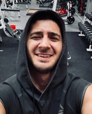Magomed Murtazaaliev Instagram - Чем дальше - тем ближе.
Я же говорил)