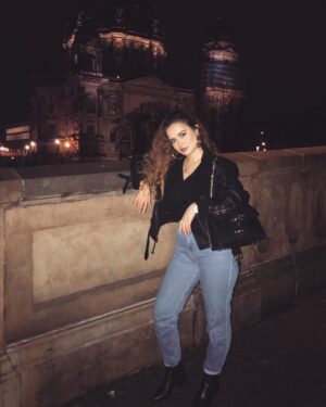 Maha Ammar Instagram - One day at a time
