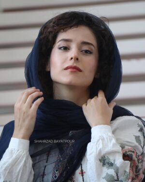 Mahdokht Molaei Instagram - 📸
@shahab.asadi
محمد نبی خانی
شهرزاد بیات پور
❤️

#actor #actress #cinema #film #filmproduction #actresshot #mahdokht_molaei#theater #theaterlife