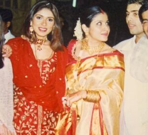 Maheep Kapoor Instagram - Happy 50th Bhavana ❤️❤️🕺🏻🕺🏻🕺🏻🤗🫶🏼 Here’s to 50 more years of craziness 🥂❤️🤗 .. Health , happiness & more adventures together ❤️🧿🙌🏼