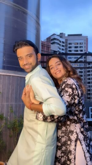 Mahhi Vij Instagram - Oh mahi with Mahhi 🥹❤️
@mahhivij you are the sweetest 🙏❤️