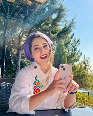 Mahsa Hashemi Instagram - 🌞☕️