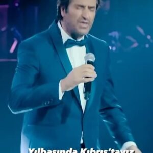 Mahsun Kırmızıgül Instagram - Yılbaşı gecesi çok özel bir programla, 30 kişilik bir ekiple Kıbrıs’tayız.