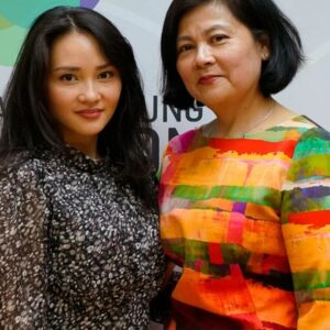Mai Duong Kieu Instagram - Alles Gute zum Muttertag, Mutter!
Bild 1: Hanoi mit Mutter
Bild 2: Schwanger in Berlin mit Mutter
Bild 3: Oma mit Enkelin in Leipzig 🥺

#mothersday #hanoi1989 #leipzigerinnen #muttertochter #muttertag
