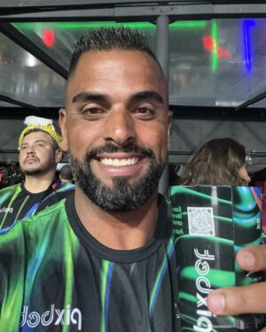 Maicon Souza Instagram - Obrigado carnaval, até o ano q vem !!!