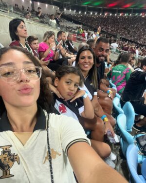 Maicon Souza Instagram - Filha, meus parabéns te desejo tudo de melhor nessa vida, q orgulho tenho de você , Deus te abençoe e dê te muita sabedoria, sempre estarei do seu lado , te amo muito !!!
15 anos da minha princesa !!!