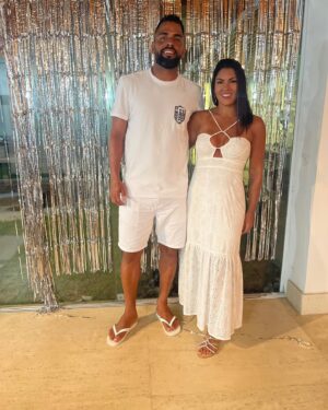 Maicon Souza Instagram - Hoje é um dia muito especial, aniversário dessa mulher, mãe e esposa maravilhosa , te desejo tudo de melhor desse mundo, te amo !!!