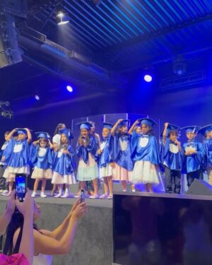 Maicon Souza Instagram - Q sua caminhada seja incrível meu amor! Formatura do primeiro ano do fundamental. 🙏🏻😍❤️