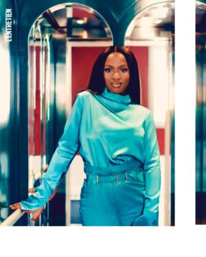 Maïmouna Doucouré Instagram - Quatre jolies pages dans le magazine PARIS MATCH pour parler de mon film HAWA. ✨

Merci à @parismatch 🙏🏼

Hawa est toujours disponible sur @primevideofr , gratuitement pendant un mois. 🔥

Team 🤩 : 
Assistante : @sarahmakaille 
Hair : @mahery.hair 
Make up: @biancvmua with @hapsatousybeauty 
Styliste : @doli.grace @lexclusivelofficial 
Outfit : @daname_paris with @stationservice

Photographe : @dorianprost 

#hawalefim #hawa #promo #parismatch #primevideo #shootingphoto #interview