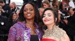 Maïmouna Doucouré Instagram - Remise des Prix Un certain Regard 🏆
Bravo à tous ces incroyables talents ! 

Mention spéciale
NORAH
de Tawfik Alzaidi ler film

Prix de la Jeunesse
VINGT DIEUX de Louise Courvoisier
1er film

Meilleure Actrice
ANASUYA SENGUPTA dans The Shameless 

Meilleur Acteur
ABOU SANGARÉ dans L’Histoire de Souleymane

Meilleure Réalisation ex aequo
ROBERTO MINERVINI
pour Les Damnés
RUNGANO NYONI 
pour On Becoming a Guinea Fowl

Prix du Jury
L’HISTOIRE DE SOULEYMANE de Boris Lojkine

Prix Un Certain Regard
BLACK DOG de Guan Hu

MERCI @chanelofficial pour ce total look 💕🙏
. 
.
. 

#cannes  #juryuncertainregard #uncertainregard #films #director  #cannesfilmfestival #paris #cinema #travel  #film #love #southoffrance #photography  #cannesfrance  #fashion #festivaldecannes  #art #movie  #cannesisyours #instagood #lifestyle #redcarpet #redcarpetcannes